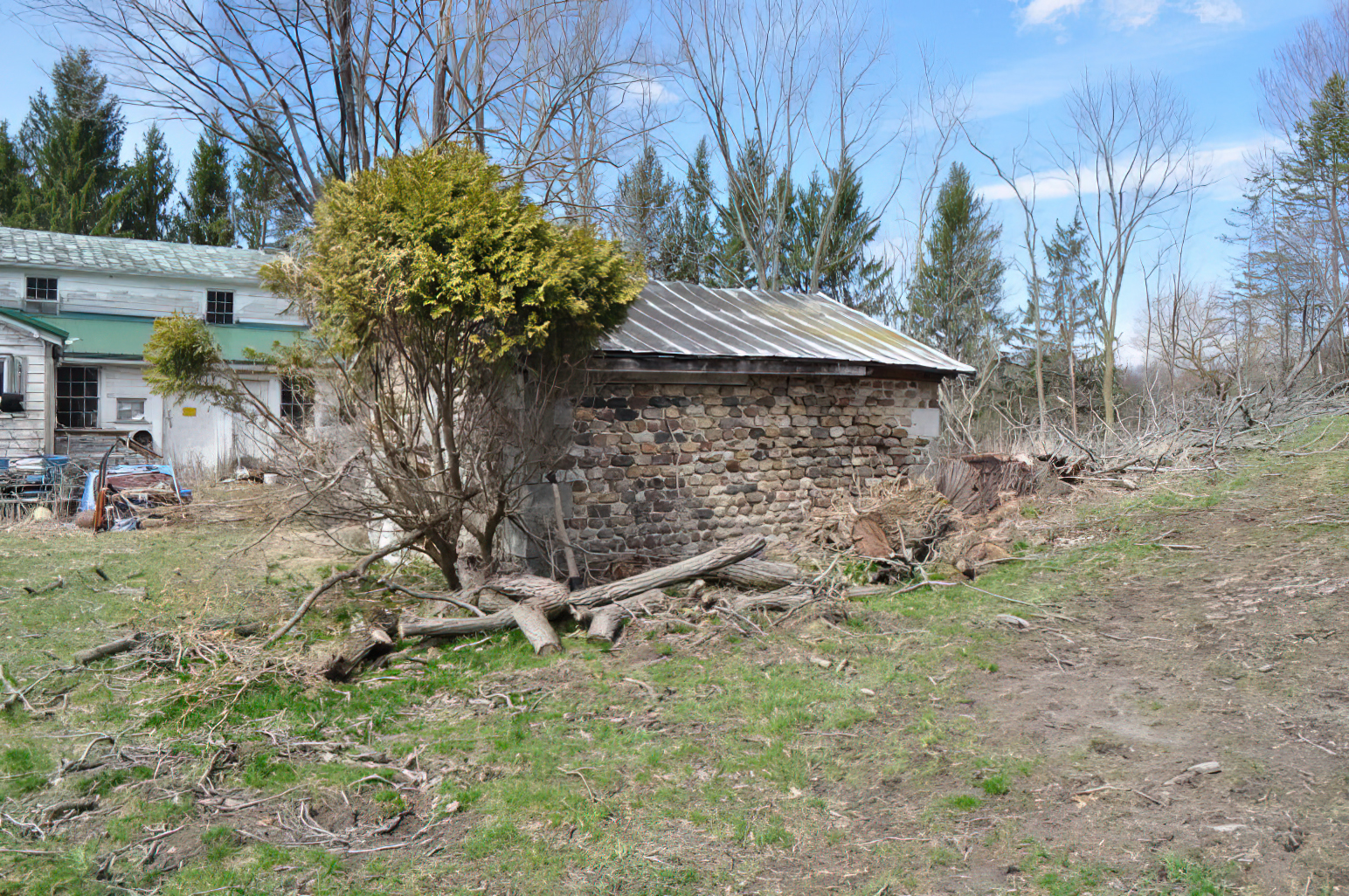 7591 Old State Road Covington 2